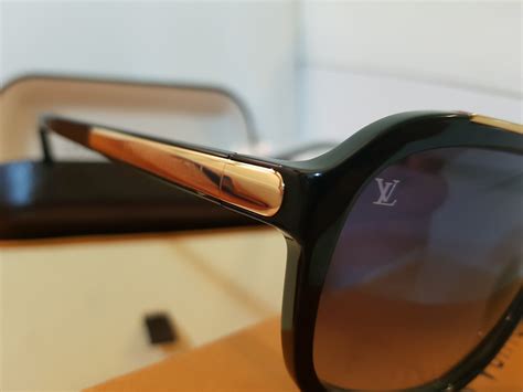 como saber si mis lentes louis vuitton son originales|qué es louis vuitton.